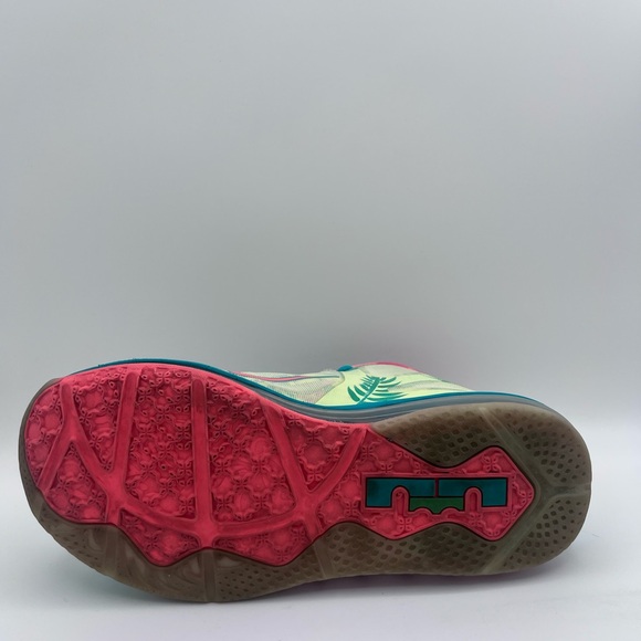 Nike LeBron 9 Low LeBronold Palmer 2022 Size M‎ 7.5 / W 9